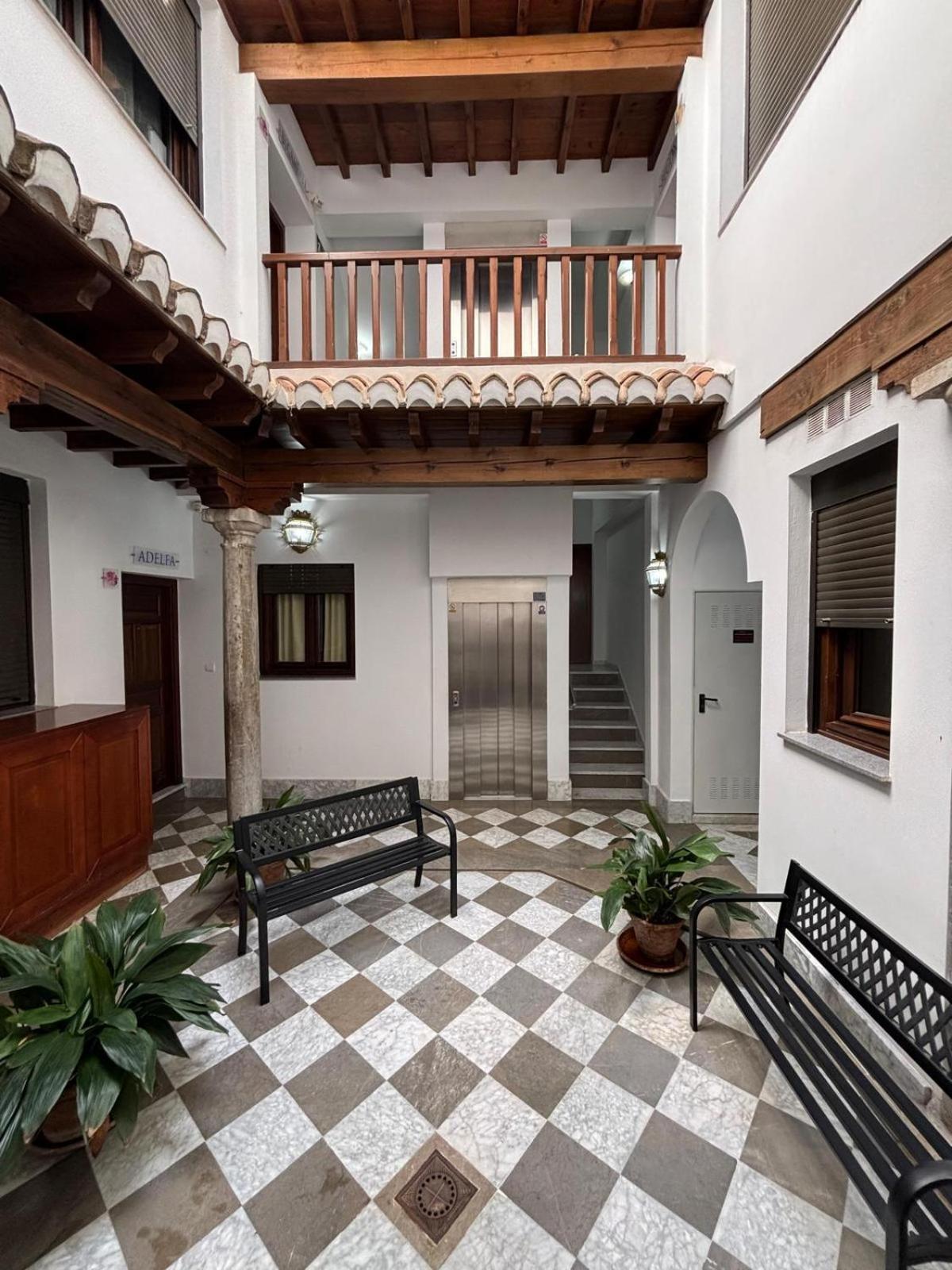 Apartamentos Granada Centro, Granada