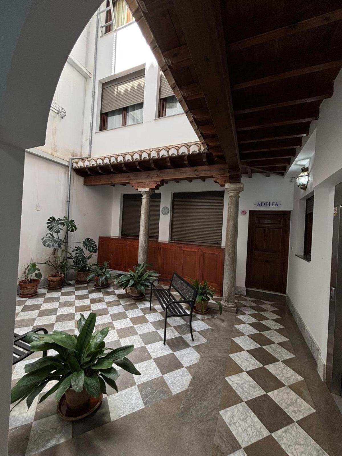 Apartamentos Granada Centro — Fotos 1